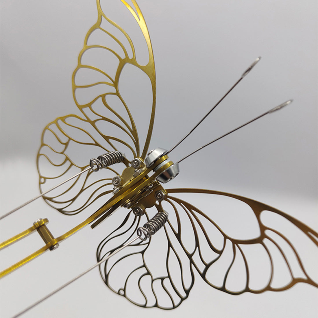 Dynamic 3D Metal Butterfly Model Kit - DIY Mechanical Assembly for All Ages 3D Puzzle Model Kit Diyengmod