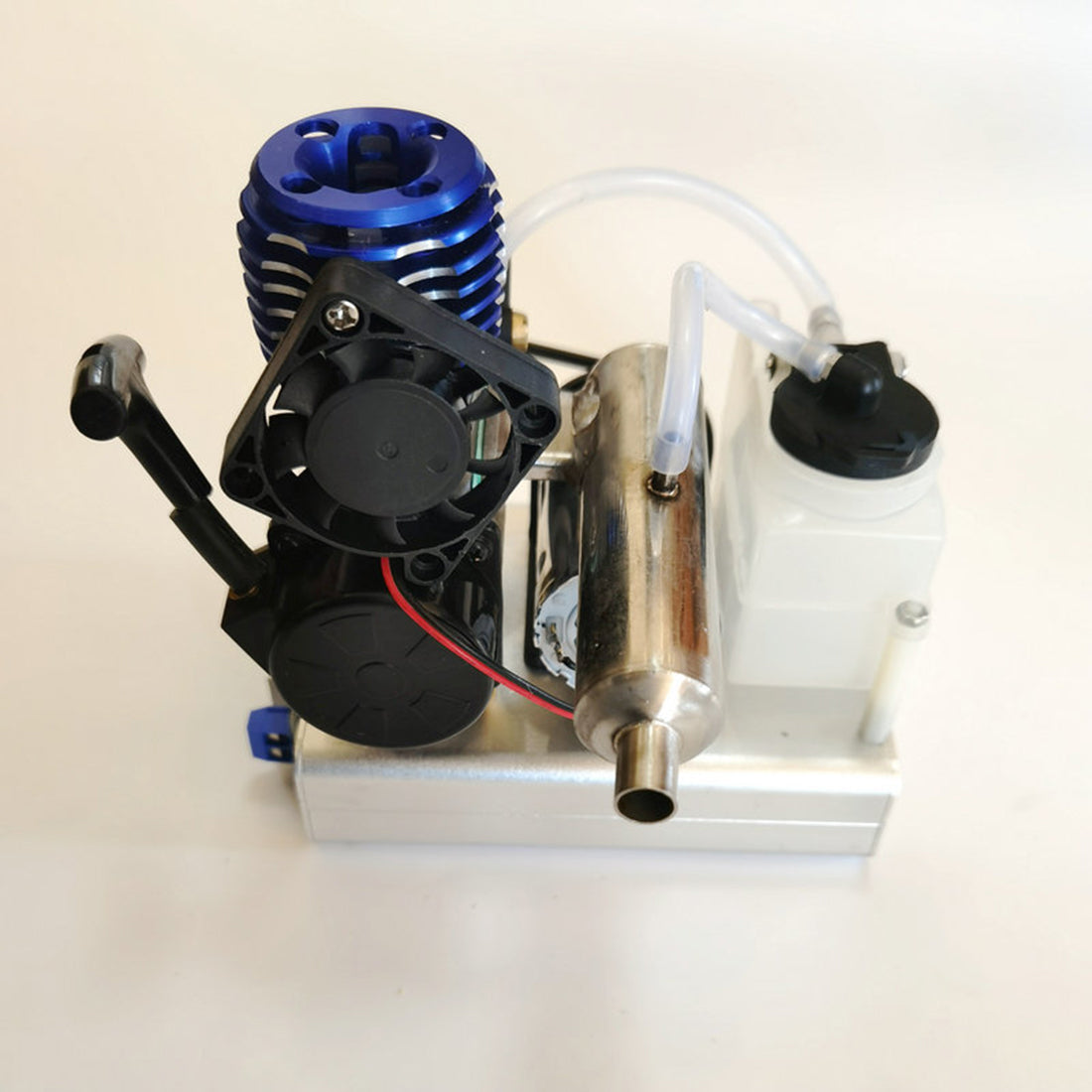 12V Nitro Methanol Engine Generator Model with USB Charging and Cooling Fan Engine Models Diyengmod