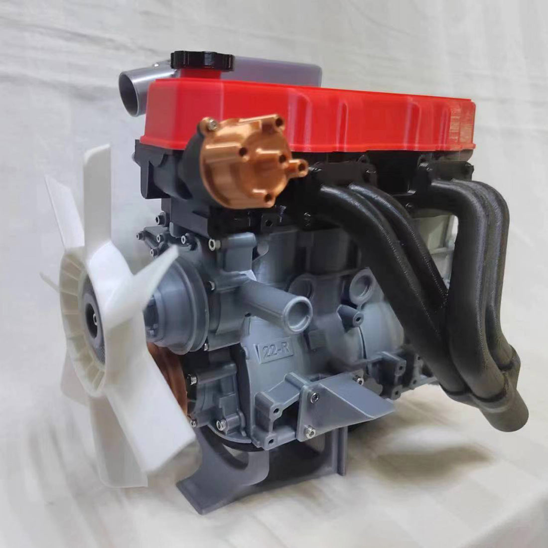 1/6 Scale Functional R22 Inline 4-Cylinder Engine Model - Assembled 3D Printed Toy for Educational Exploration - DIYEngMod Engine Models Diyengmod