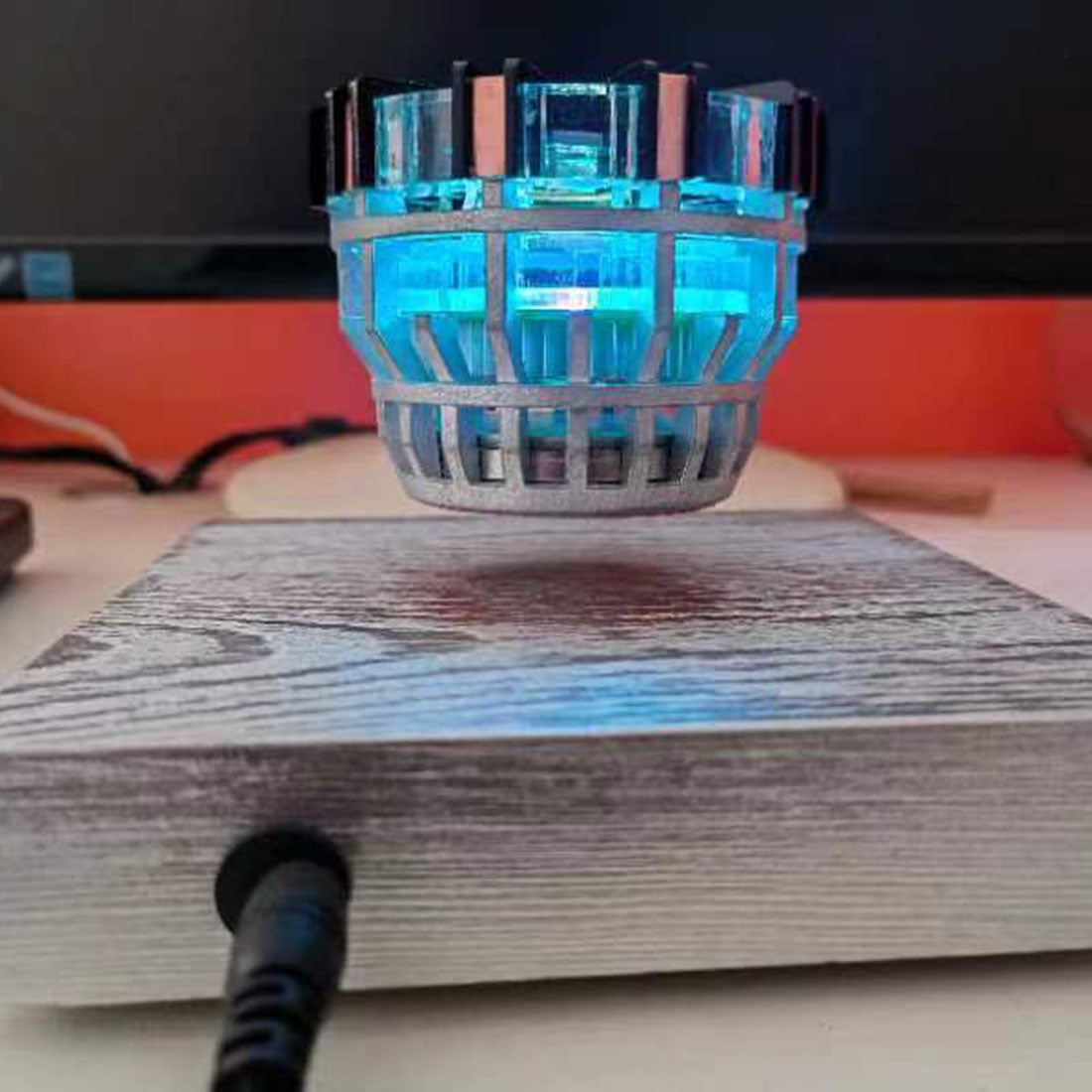 Blue Light Magnetic Levitation Reactor with Wooden Base - Creative Sci-Tech Model Engine Models Diyengmod