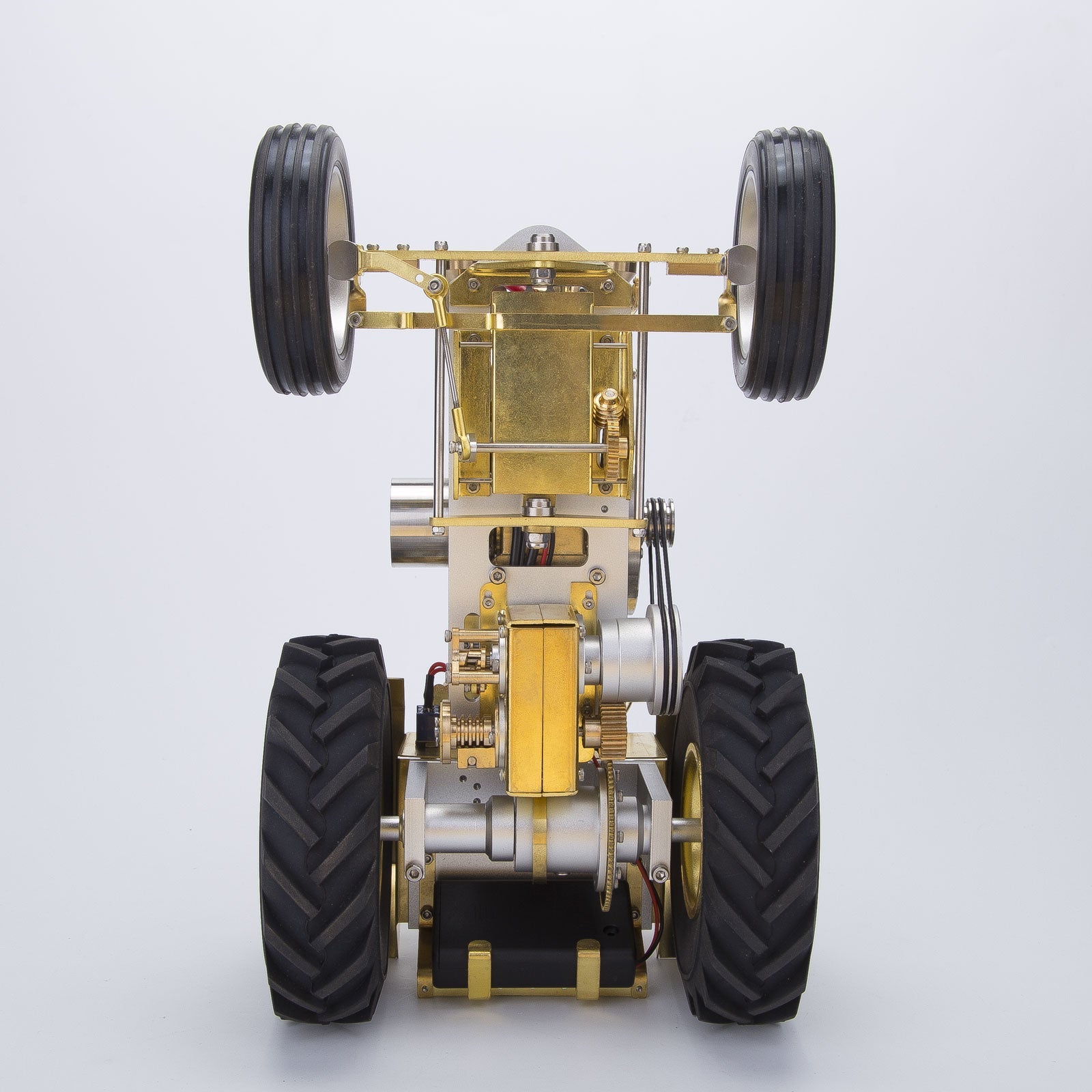 Vintage T1 Gas-Powered Roller Tractor Model with Miniature Water-Cooled Engine Engine Models Diyengmod