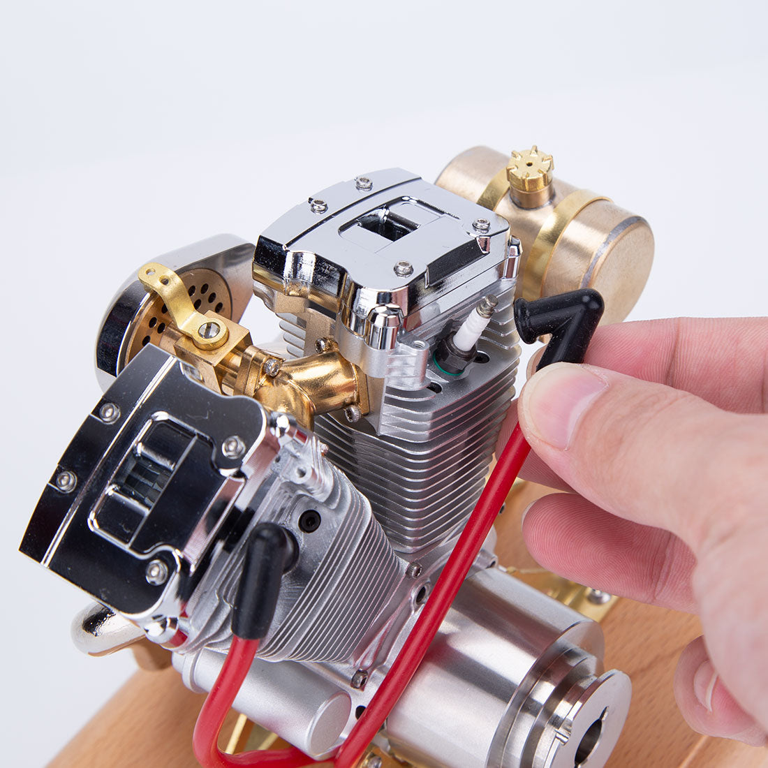 RETROL R34 Mini V-Twin 4.2CC Four-Stroke Gas Engine Model for Retro Motorcycles Engine Model Diyengmod