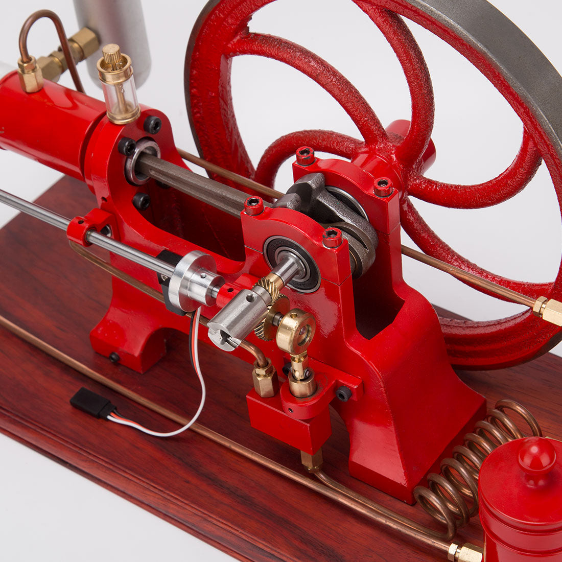 Vintage Inspired Horizontal Hot-Bulb Steam Engine Model with Water Cooling System Engine Models Diyengmod