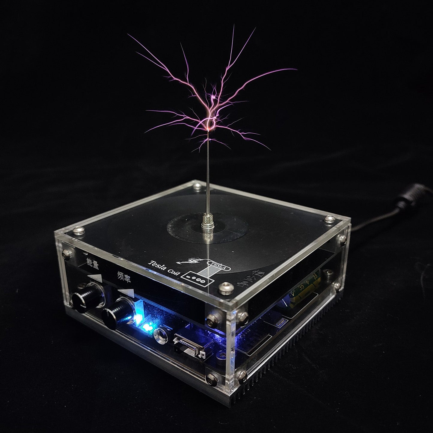 Mini Bluetooth Tesla Coil: Interactive Lightning and Music Experiment for Desktop Excitement Engine Models Diyengmod