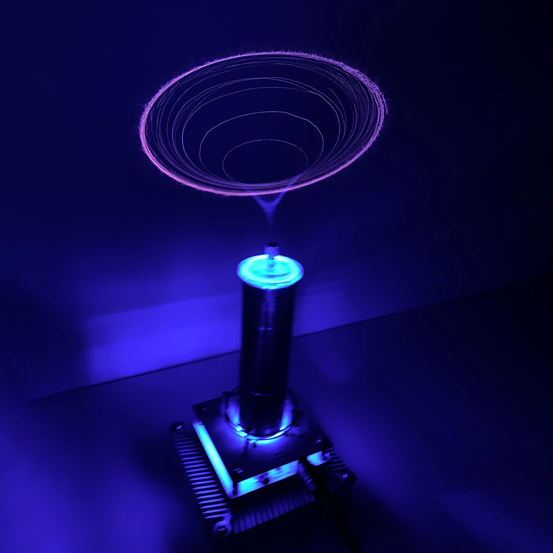 Plasma Speaker Tesla Coil Musical Experimentation Device - Educational Desktop Toy and DIY Science Kit Engine Models Diyengmod