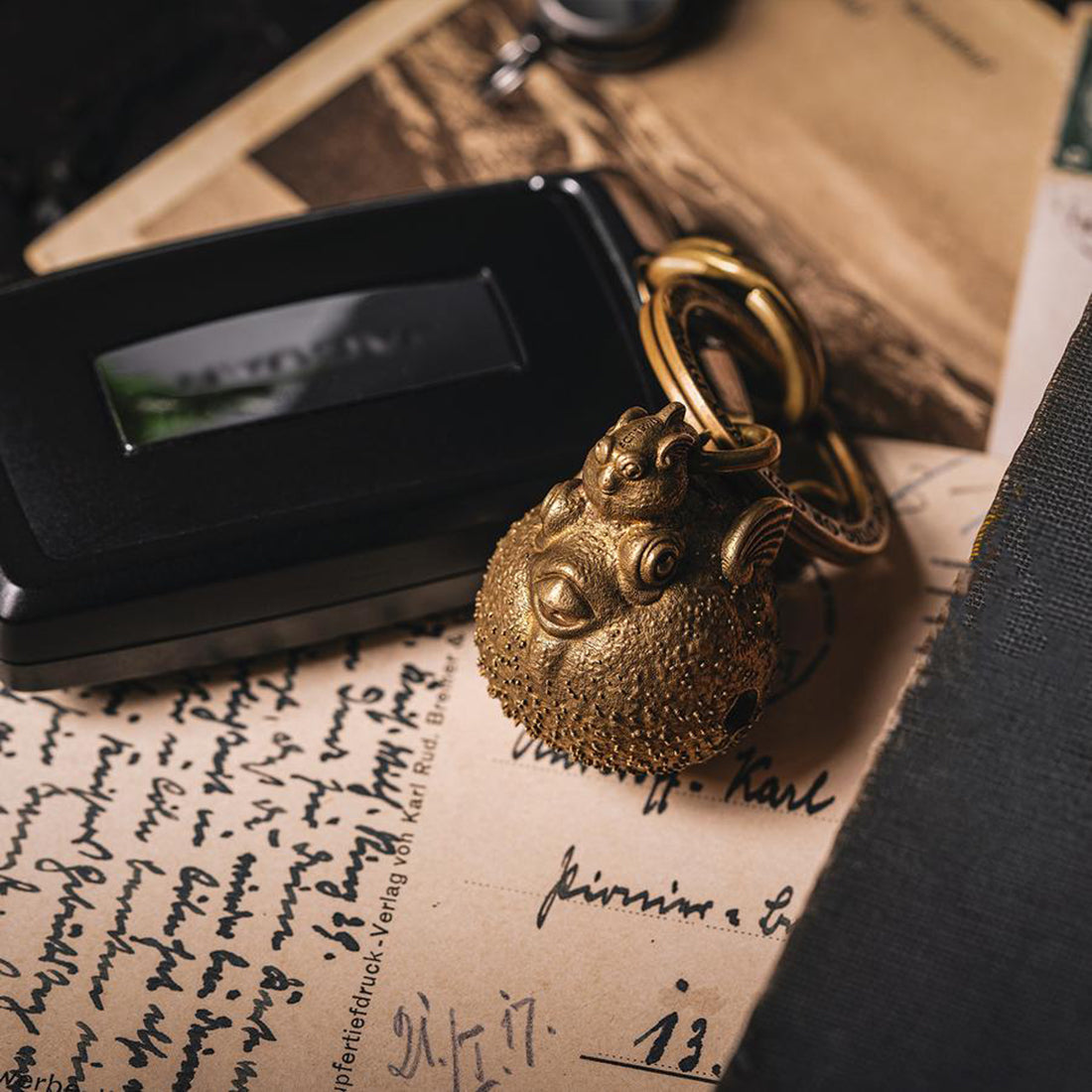 Puffed Up Elegance: Brass Globefish Bell Keychain Pendant Accessories Diyengmod