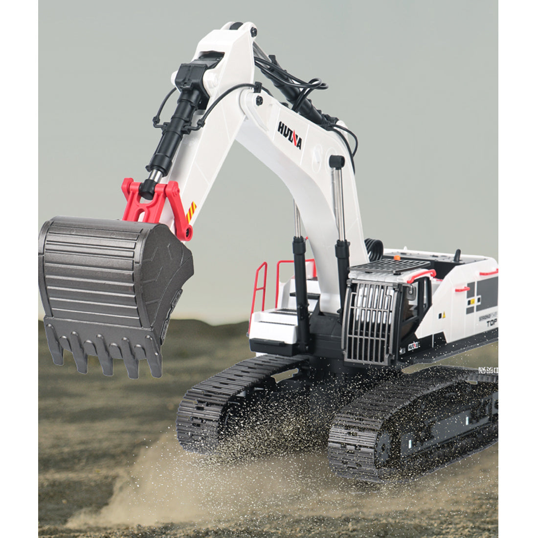 HUINA 1:14 22CH 2.4G Remote Control Alloy Excavator with 4-in-1 Accessories - Construction Vehicle Toy for Kids RC Truck Diyengmod